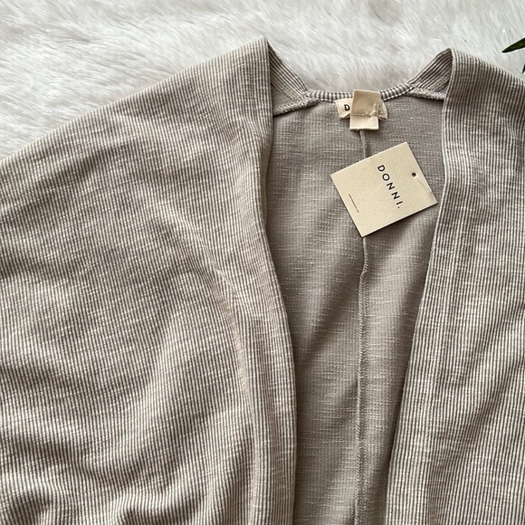 Donni Cardigan - Picture 3 of 10